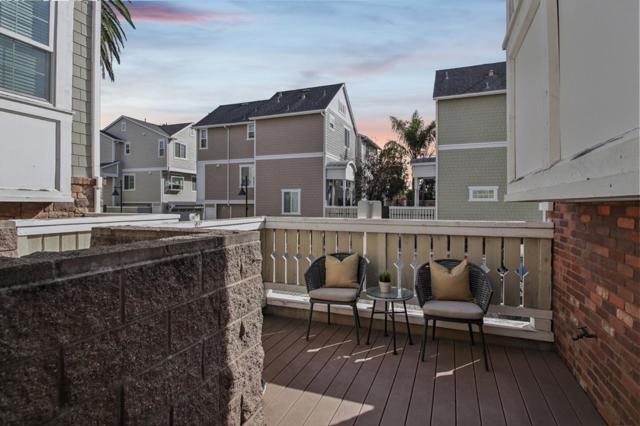 10837 N Stelling Road, Cupertino CA: https://media.crmls.org/mediaz/ee873211-2e80-4b6f-9234-48c006d0ea3c.jpg