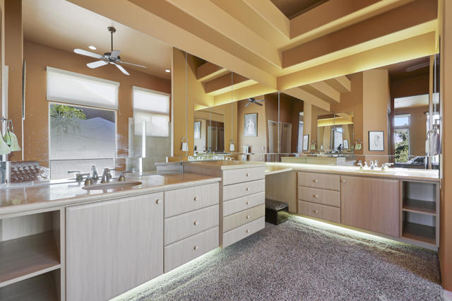 Image 15 of 34 For 42780 Caballeros Drive