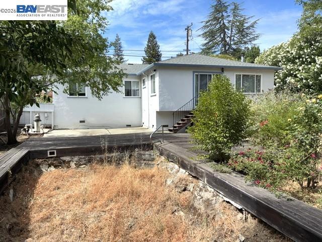 https://media.crmls.org/mediaz/ee87eee9-2450-4b00-9b6e-eed8cf8ea13d.jpg?preset=X-Large