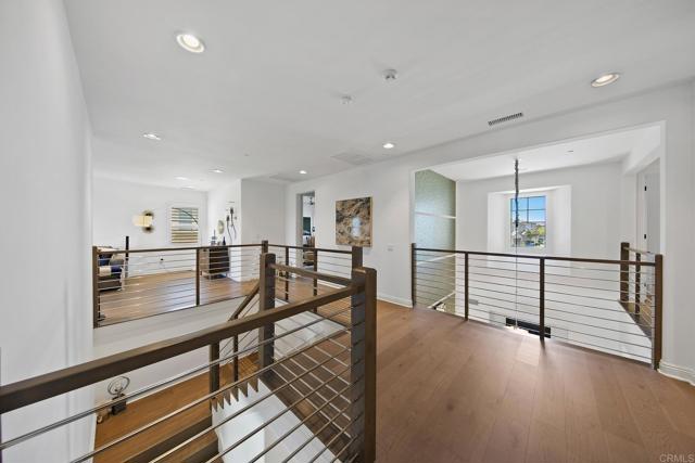 15642 Tanner Ridge Rd, San Diego CA: https://media.crmls.org/mediaz/ee88a695-40ce-4325-90a3-204e6504a275.jpg