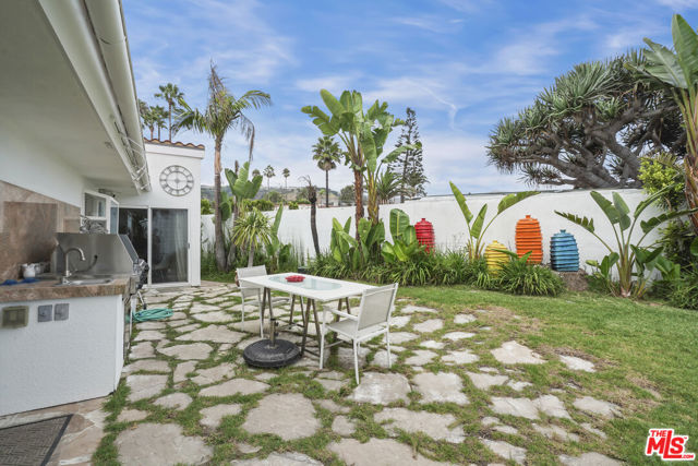 Drew Fenton | 16906 Enchanted Place Pacific Palisades CA | MLS: 7423090