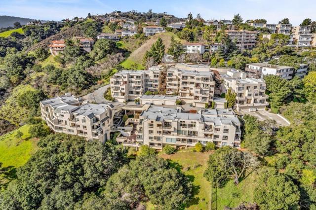 438 Portofino Drive, San Carlos CA: https://media.crmls.org/mediaz/ee890dfb-e006-445a-8387-6ce34a4c9944.jpg