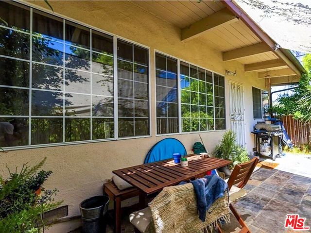 12800 Oxnard Street photo 7