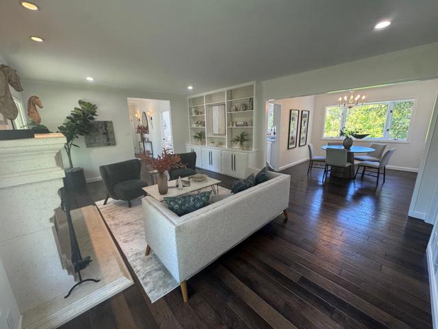 115 Toyon Court, Woodside CA: https://media.crmls.org/mediaz/ee8bd616-e569-46cc-bccf-3f2e5455f6ff.jpg