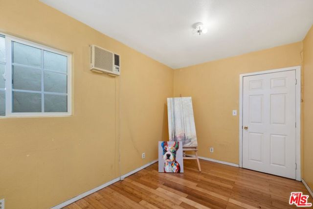 465 N Kilkea Drive, Los Angeles CA: https://media.crmls.org/mediaz/ee8bd8cf-edac-47b1-8f10-04cd7cc32a83.jpg