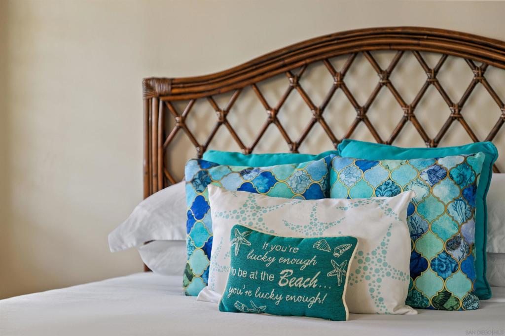 253 Gravilla Street - photo 18