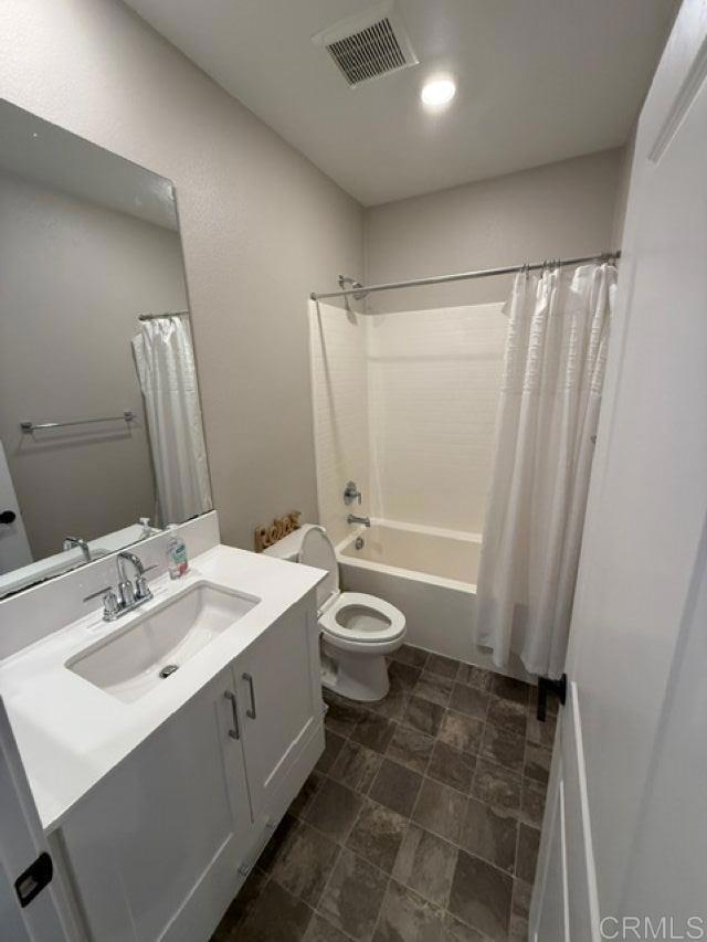 Detail Gallery Image 18 of 31 For 1959 Minimalist Ln, Chula Vista,  CA 91915 - 4 Beds | 3/2 Baths