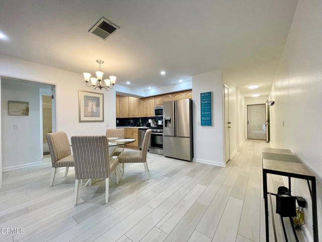 932 Lighthouse Way, Port Hueneme CA: https://media.crmls.org/mediaz/ee8f3bd1-a21c-4861-9281-f786340e5f46.jpg