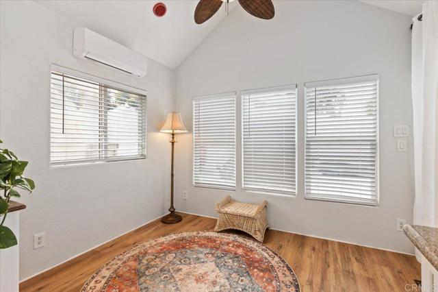 Detail Gallery Image 11 of 35 For 1624 N Coast Highway 101 #12,  Encinitas,  CA 92024 - 2 Beds | 1 Baths