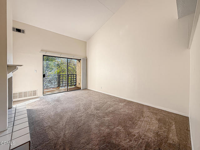 Detail Gallery Image 12 of 39 For 5738 Skyview Way #F,  Agoura Hills,  CA 91301 - 1 Beds | 1 Baths