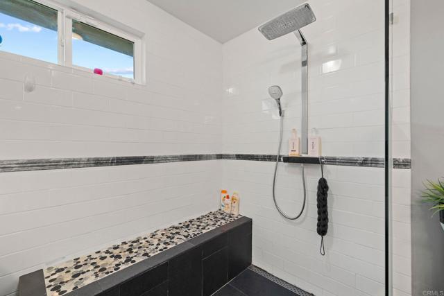 Detail Gallery Image 33 of 55 For 731 Dewane Dr, El Cajon,  CA 92020 - 3 Beds | 3 Baths