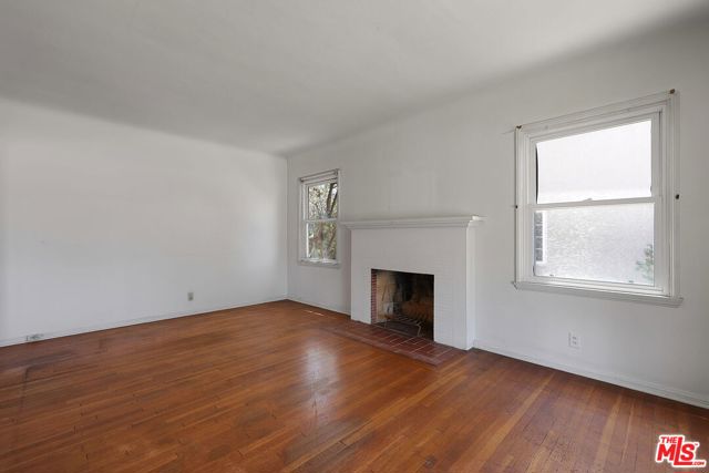 8320 Airlane Avenue photo 6