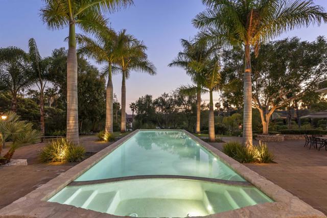 16733 Calle Hermosa, San Diego CA: https://media.crmls.org/mediaz/ee92965f-bfd4-420b-b195-a456604f03c2.jpg