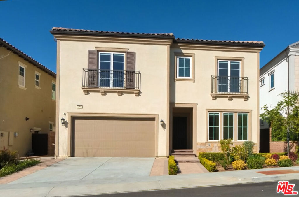 20573 W Bluebird Court
