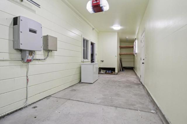 185 Mclellan Avenue, San Mateo CA: https://media.crmls.org/mediaz/ee93fa3e-03ea-47e1-a0c4-fab959479fb3.jpg