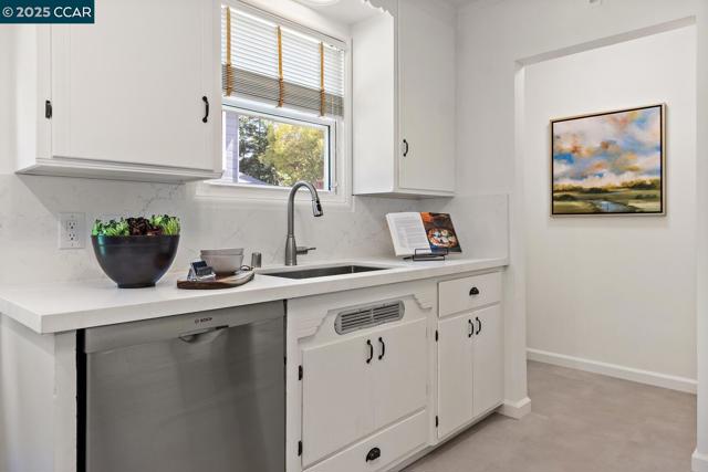 151 Andrea Drive, Walnut Creek CA: https://media.crmls.org/mediaz/ee94cff2-5653-43d8-8151-9b94a0b01b4e.jpg