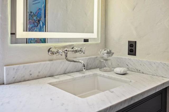 2307 Easton Drive, Burlingame CA: https://media.crmls.org/mediaz/ee94ed26-686a-479d-9fe5-d4baf987b261.jpg