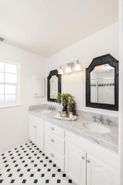 123 Reed Way, Santa Cruz CA: https://media.crmls.org/mediaz/ee94ff3b-c2a4-45be-b1c1-574d9a9f7f41.jpg