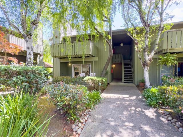 50 E Middlefield Road, Mountain View CA: https://media.crmls.org/mediaz/ee950ea0-1aed-47d4-aecb-a9d3b8e6aab5.jpg