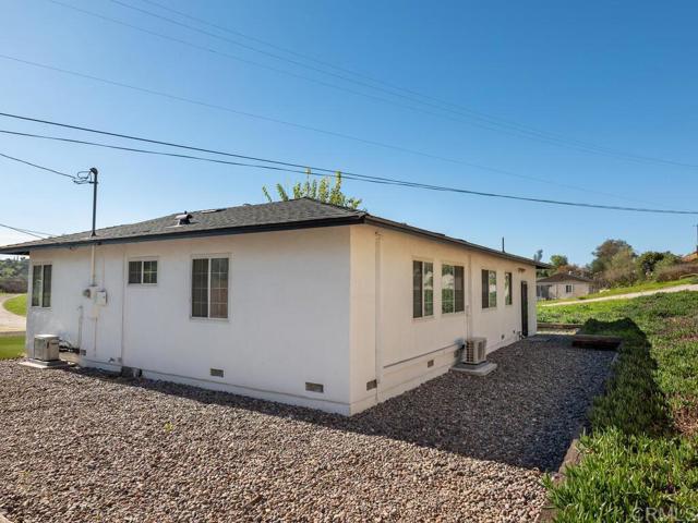 Detail Gallery Image 34 of 54 For 13508 Willow Rd, Lakeside,  CA 92040 - 3 Beds | 1 Baths