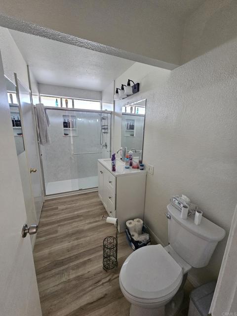 Image 3 of 4 For 2742 Wardlow Avenue