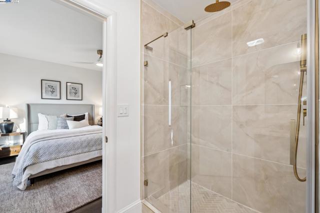 1728 Cambridge Dr, Alameda CA: https://media.crmls.org/mediaz/ee9772ab-c474-4f5c-8411-cb4dd0a1dc52.jpg