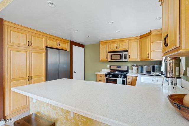 Detail Gallery Image 17 of 30 For 2113 Euclid Ave, Camarillo,  CA 93010 - 2 Beds | 2/1 Baths