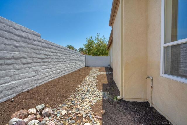 3136 Ferncreek Ln., Escondido CA: https://media.crmls.org/mediaz/ee98925b-8c3a-46ad-993c-d434d5758985.jpg