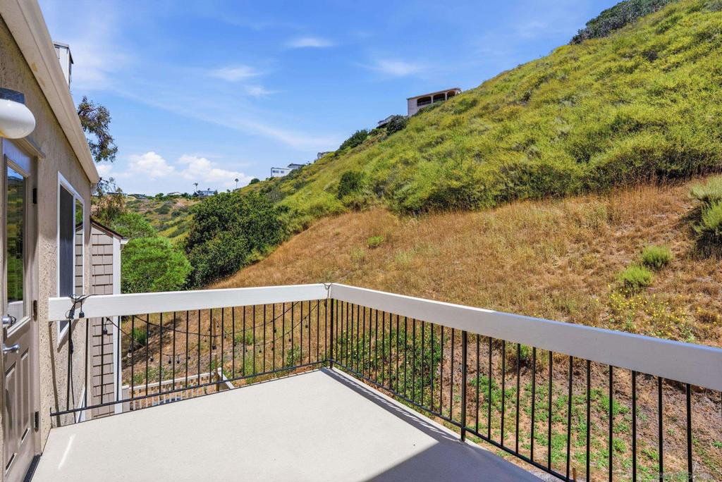 3793 Balboa Ter - photo 15