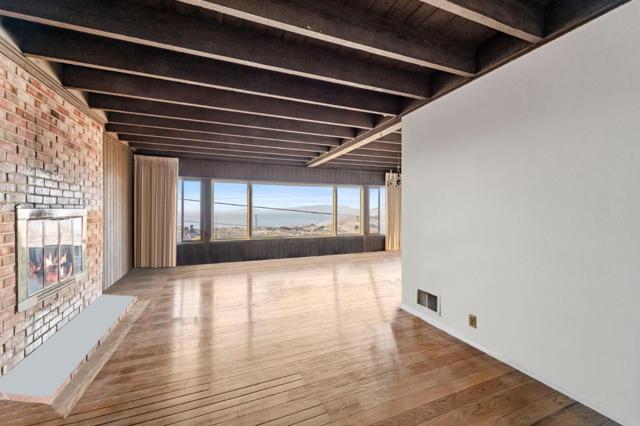 64 Crestview Avenue, Daly City CA: https://media.crmls.org/mediaz/ee9a7022-5e9e-47b4-bba9-429252d5a1df.jpg