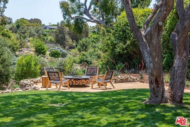 6653 Zumirez Drive, Malibu, California 90265, 4 Bedrooms Bedrooms, ,3 BathroomsBathrooms,Single Family Residence,For Sale,Zumirez,24431627