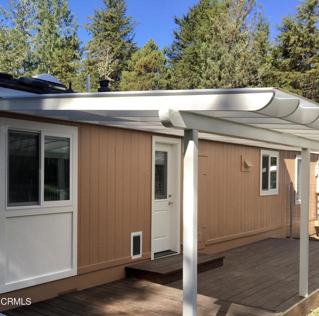 29331 Albion Ridge Road, Albion CA: https://media.crmls.org/mediaz/ee9b3f09-755a-45fe-94a6-c6d06edb8cb3.jpg