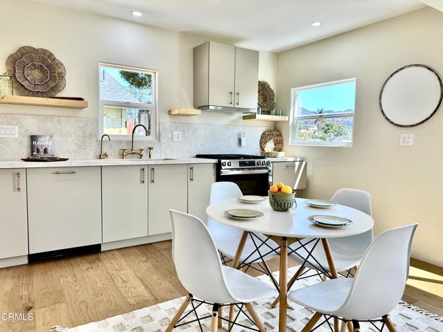 2014 Channel Drive, Ventura CA: https://media.crmls.org/mediaz/ee9d22b9-dc2a-4b37-bc1b-32074416b9c7.jpg
