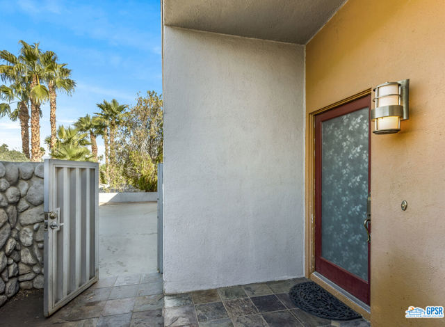 Image 3 for 2260 N Aurora Dr, Palm Springs, CA 92262