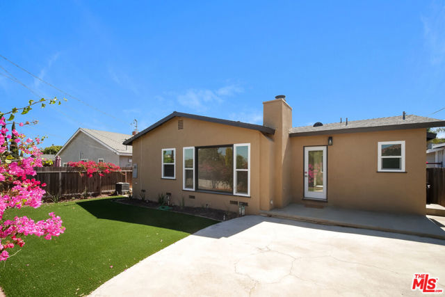 2425 Loftyview Drive, Torrance, California 90505, 3 Bedrooms Bedrooms, ,2 BathroomsBathrooms,Residential,Sold,Loftyview,22194747