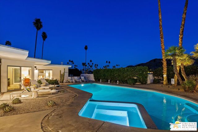 2280 S Camino Real, Palm Springs, CA 92264