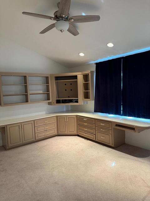 76216 Poppy Lane, Palm Desert CA: https://media.crmls.org/mediaz/eea12ebd-d110-4d5f-96d8-2748f5aad7a7.jpg