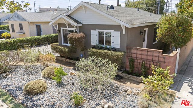 2500 Armour Lane, Redondo Beach, California 90278, 3 Bedrooms Bedrooms, 0 ,2 BathroomsBathrooms,Residential,For Sale,Armour,0,26853721