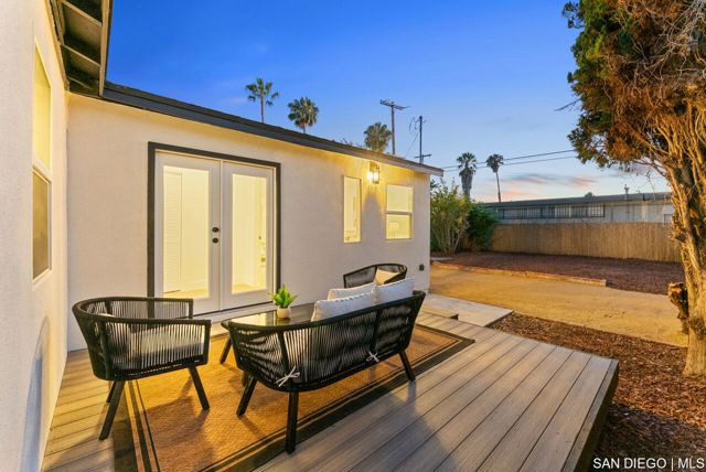 4642 Aragon DR, San Diego CA: https://media.crmls.org/mediaz/eea21c78-aa9e-48f7-bba3-a19663c62e17.jpg