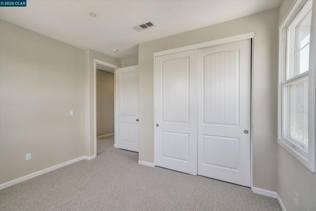 1808 Palacio Dr, Pittsburg CA: https://media.crmls.org/mediaz/eea4819c-376e-47fa-884d-4f895ca9f11e.jpg