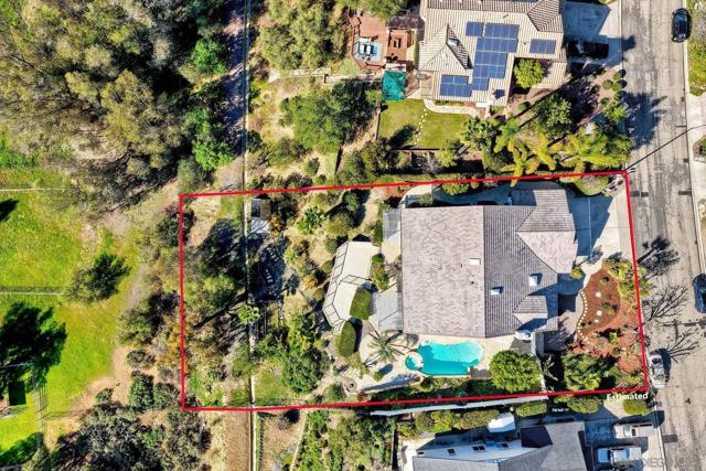 2785 Canyon Oak Pl, Escondido CA: https://media.crmls.org/mediaz/eea503db-7b4e-472a-b2d2-e8010eebf29c.jpg