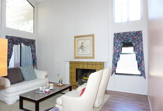 4733 Lago Vista Circle, San Jose CA: https://media.crmls.org/mediaz/eea50a70-e601-4da9-89f2-cab68480e224.jpg
