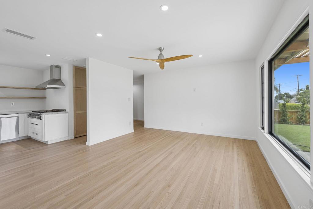 1061 Buena Vista Way - photo 12