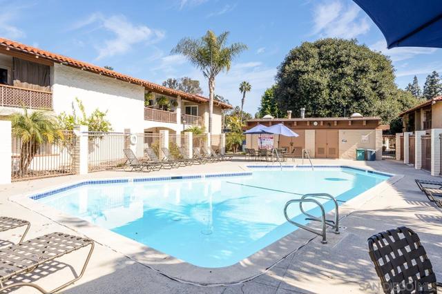 6059 Rancho Mission Rd, San Diego CA: https://media.crmls.org/mediaz/eea8237e-bb9a-4b3d-ad03-d67c3b06f6ff.jpg
