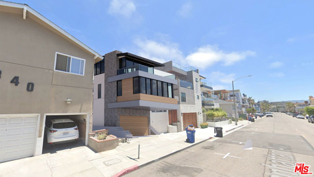 330 Manhattan Avenue, Hermosa Beach, California 90254, 4 Bedrooms Bedrooms, ,4 BathroomsBathrooms,Residential,Sold,Manhattan,23275344