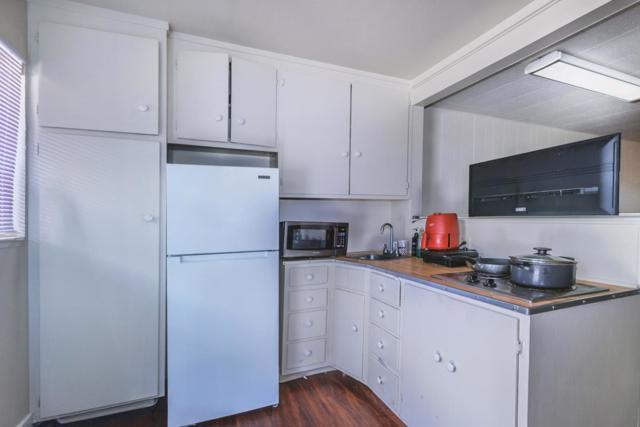 Image 39 of 43 For 309315 Oak Avenue