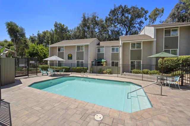 6333 College Grove Way, San Diego CA: https://media.crmls.org/mediaz/eeacaee0-7b2f-425e-ab99-760fa6456d33.jpg