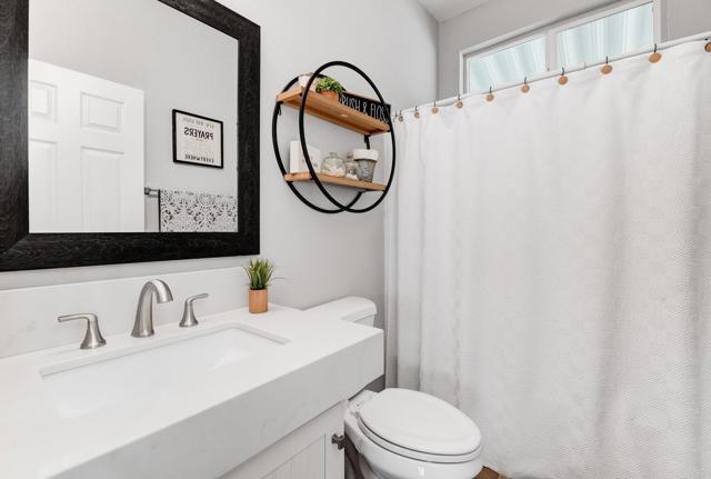 Detail Gallery Image 15 of 25 For 718 Sycamore Ave #14,  Vista,  CA 92083 - 3 Beds | 2 Baths