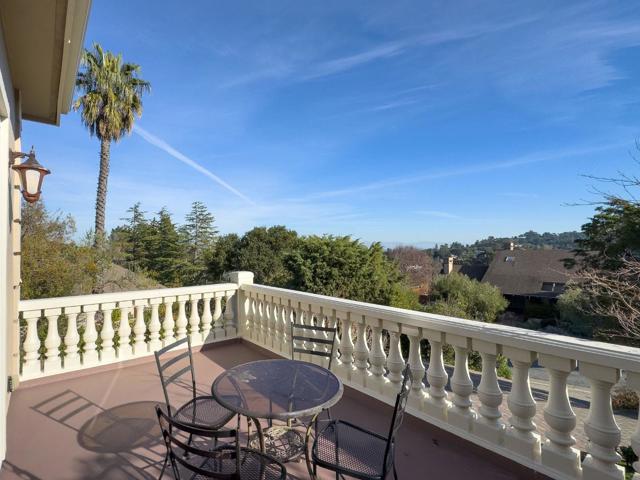 2496 Butternut Drive, Hillsborough CA: https://media.crmls.org/mediaz/eeae494f-e3b5-45b3-9936-52c795dcd3f3.jpg