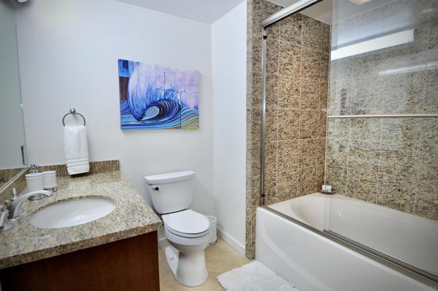 5410 La Jolla Blvd., La Jolla CA: https://media.crmls.org/mediaz/eeaedab6-6e7f-4bee-99ef-7a2a2701b4cc.jpg